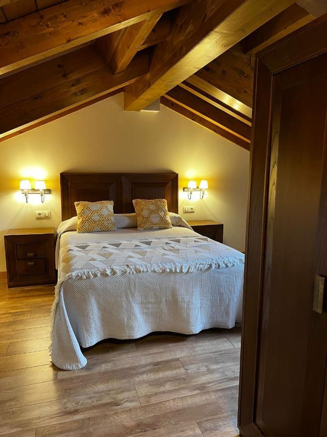 Apartamentos Los Molinos Llanes Bagian luar foto
